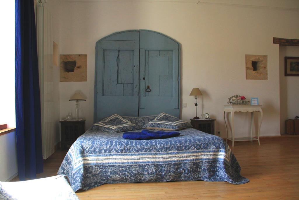 Chambres D'Hotes Le Val De La Garenne Senouillac Номер фото