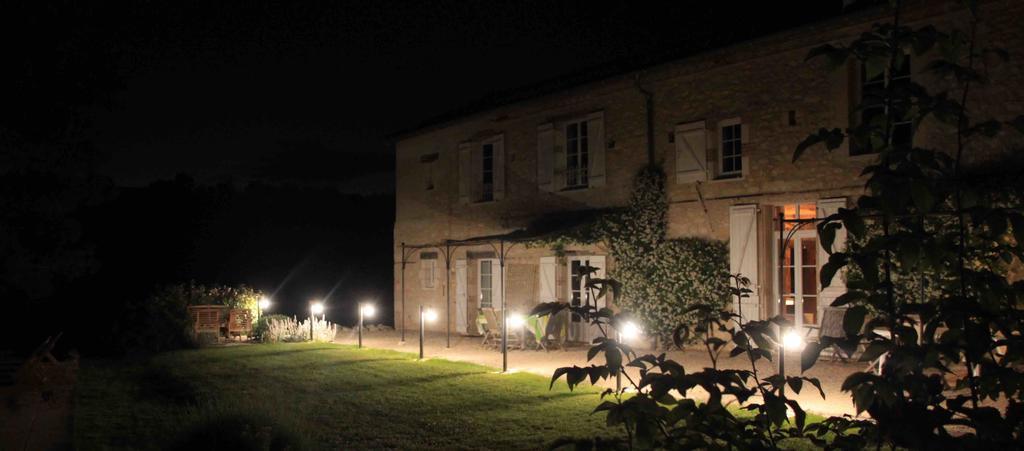 Chambres D'Hotes Le Val De La Garenne Senouillac Екстер'єр фото